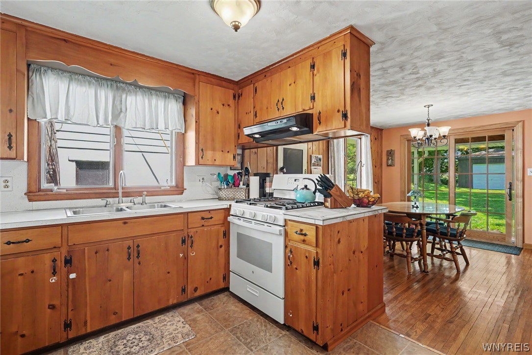 203 Maple Avenue Springville, NY 14141 - Photo 10 of 37