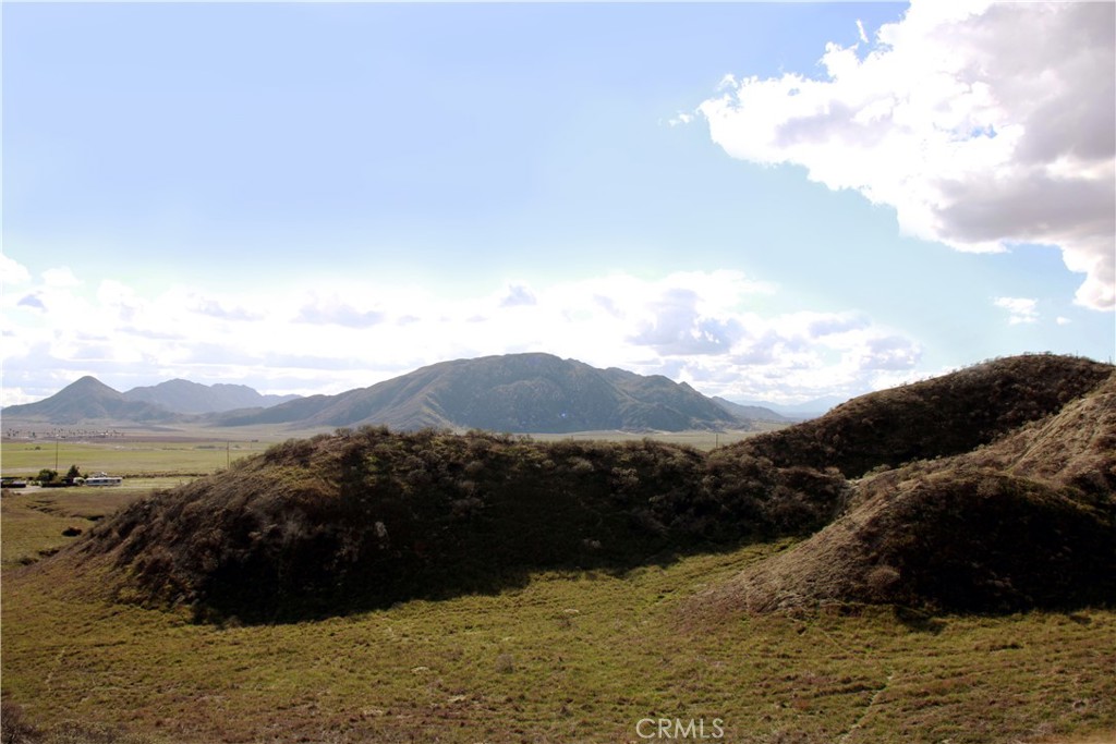 40 Gilman Springs Road Moreno Valley, CA 92555 - Photo 5 of 12