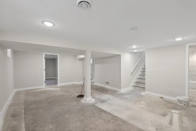 $340,000 | 4916 North Newton Avenue, Minneapolis, MN 55430