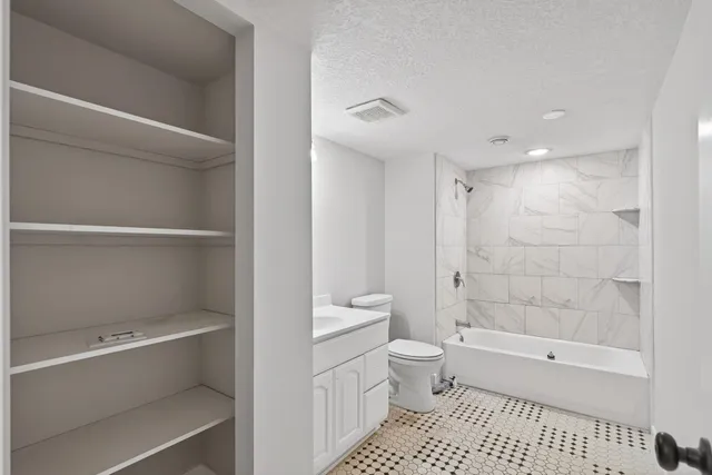 $340,000 | 4916 North Newton Avenue, Minneapolis, MN 55430