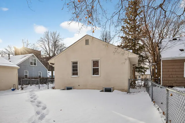 $340,000 | 4916 North Newton Avenue, Minneapolis, MN 55430