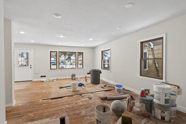 $340,000 | 4916 North Newton Avenue, Minneapolis, MN 55430