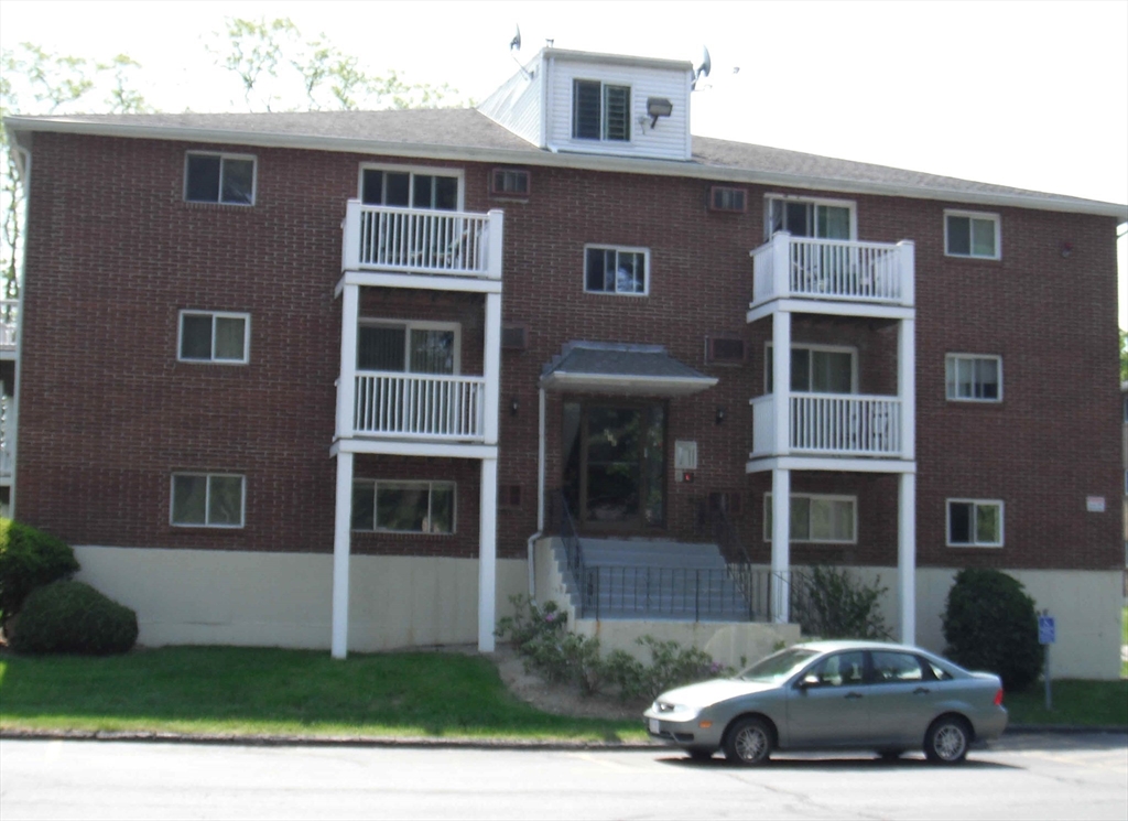 616 Boston Post Road East, Unit 9 Marlborough, MA 01752 - Photo 16 of 17