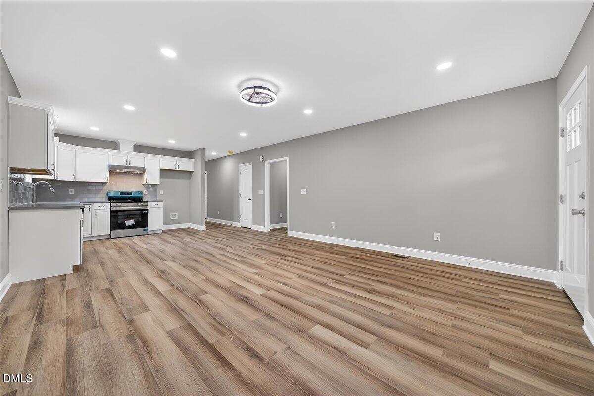 403 Ridley Street Louisburg, NC 27549 - Photo 7 of 37 09-DSC01374