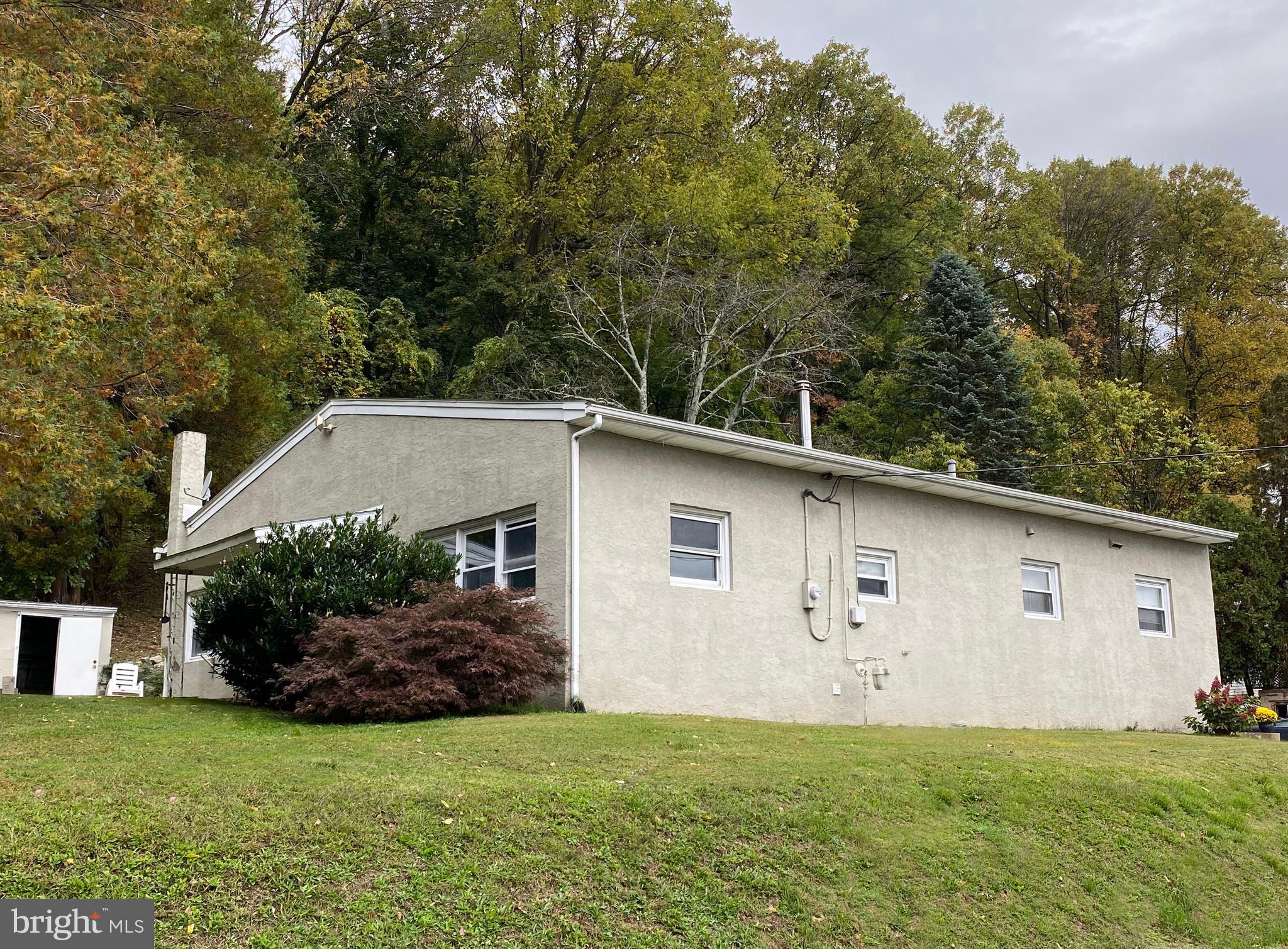 42 West Neversink Road Reading, PA 19606 - Photo 1 of 38 Gallery Image 1