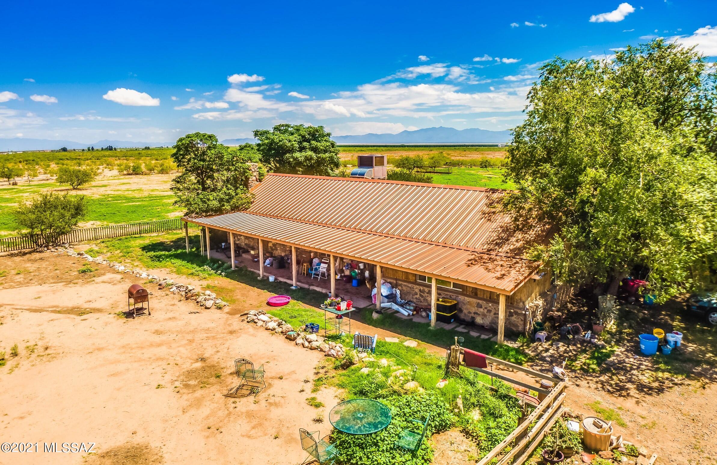 1317 West Eslick Ranch Road Cochise, AZ 85606 - Photo 11 of 50 ...or be used as an area for BBQ'ing & family fun.