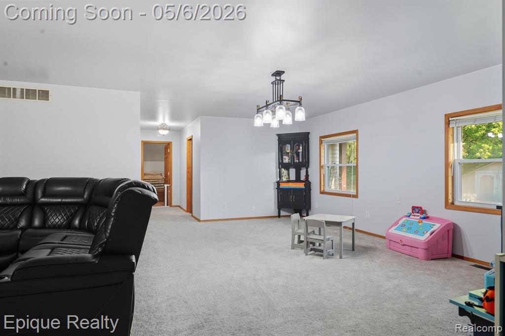 8150 Runyan Lake Road Fenton, MI 48430 - Photo 18 of 39