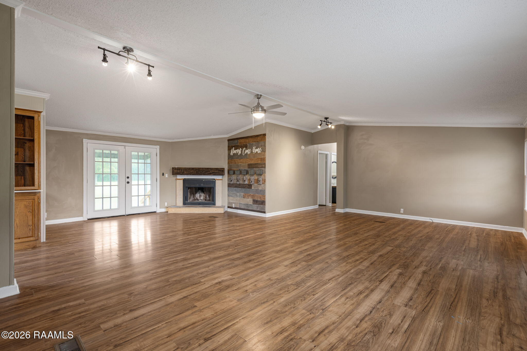 138 Courville Road Scott, LA 70583 - Photo 6 of 23 6-web-or-mls-138 Courville Rd-6