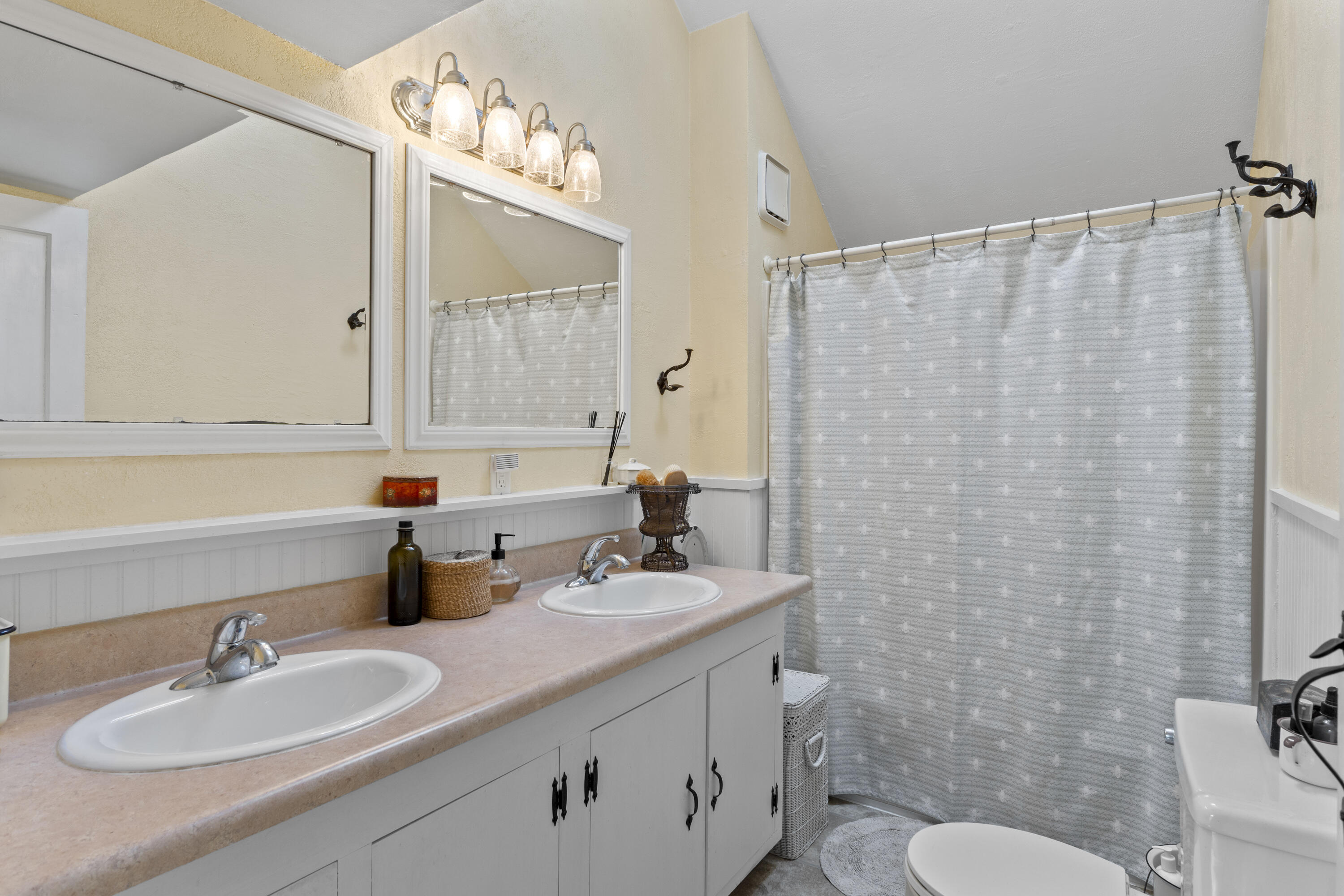 159 Dock Road Alna, ME 04535 - Photo 49 of 78 Bathroom