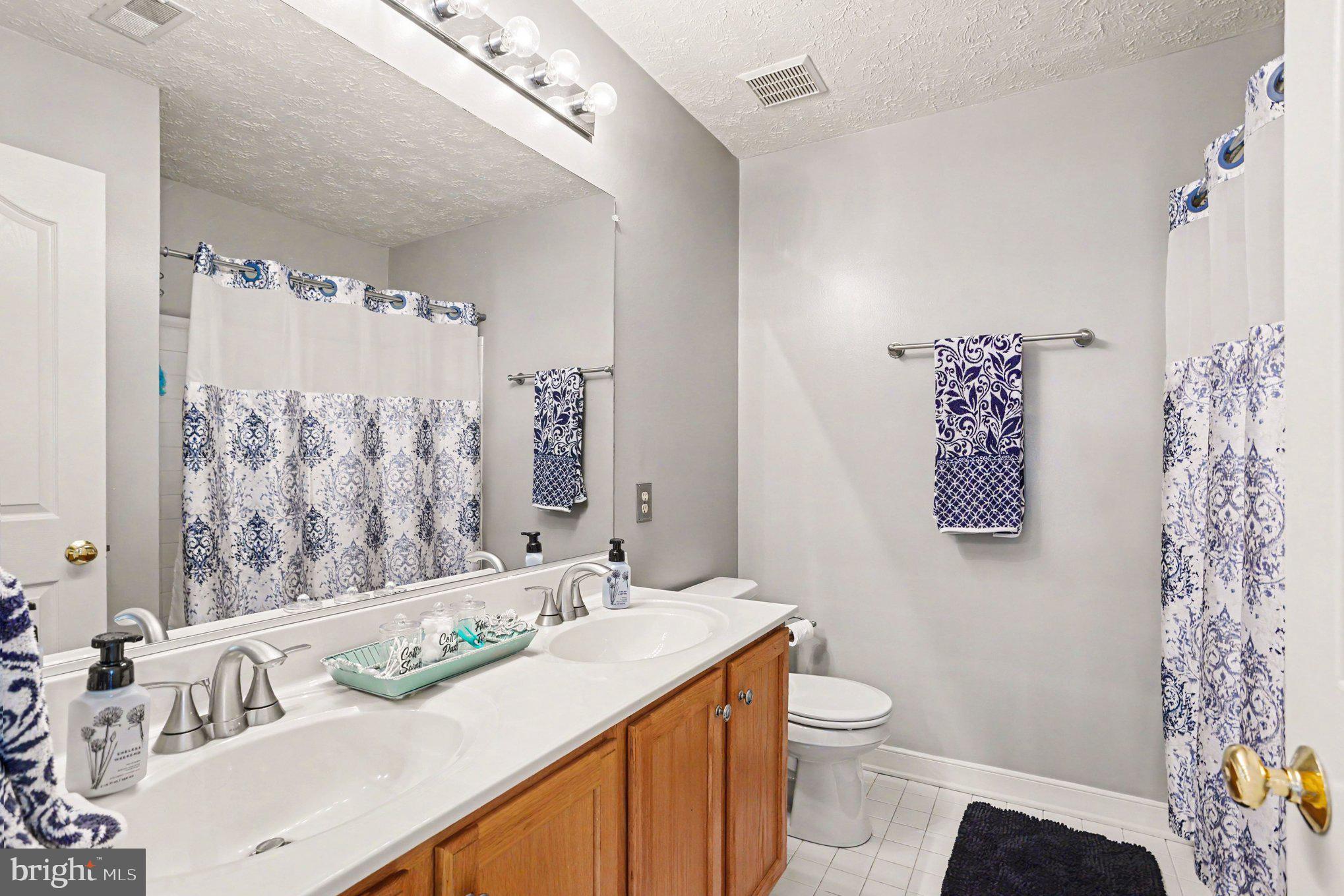 502 Copeland Road Fallston, MD 21047 - Photo 33 of 50 Hall bathroom is great w/2 sinks!