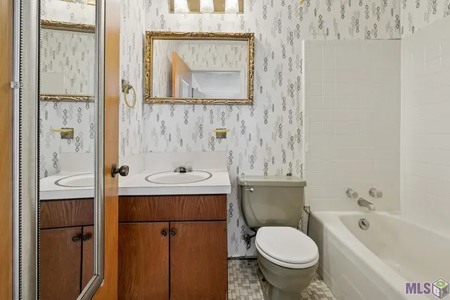 $395,000 | 19533 Plank Road, Zachary, LA 70791