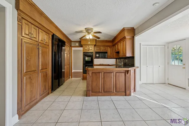 $395,000 | 19533 Plank Road, Zachary, LA 70791