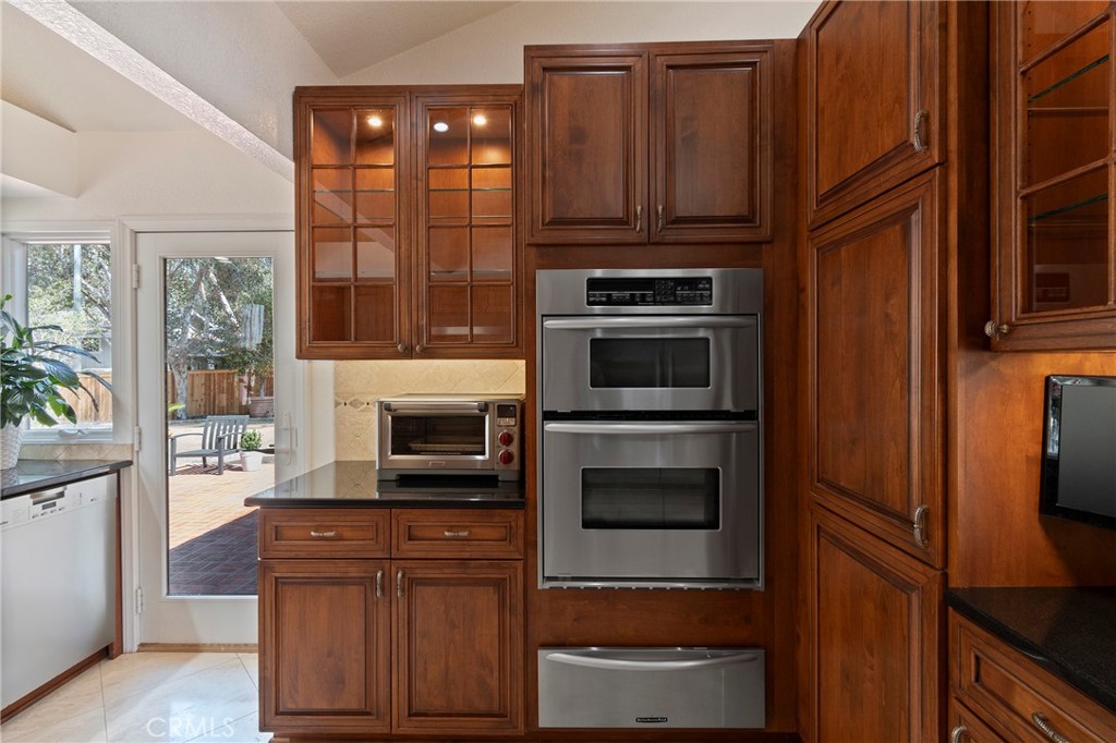 24741 Eldamar Avenue Lake Forest, CA 92630 - Photo 14 of 67