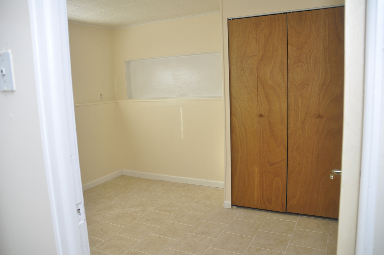 49 Pueblo Road Montgomery, IL 60538 - Photo 13 of 35 a view of an empty room