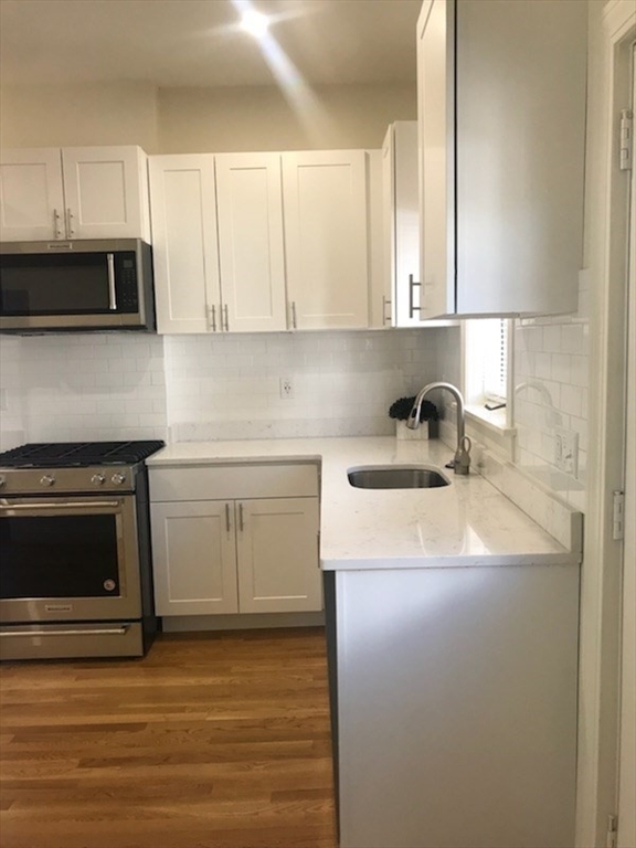 268 Gold Street, Unit 1 Boston, MA 02127 - Photo 3 of 9