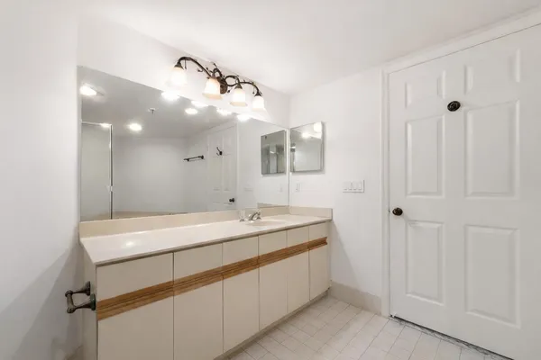 $3,500 | 7507 La Paz Boulevard, Unit 407, Boca Raton, FL 33433