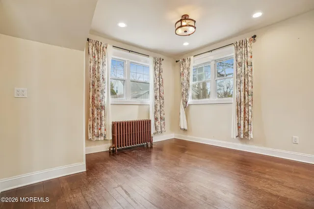 $3,600 | 108 Burlington Avenue, Leonardo, NJ 07737