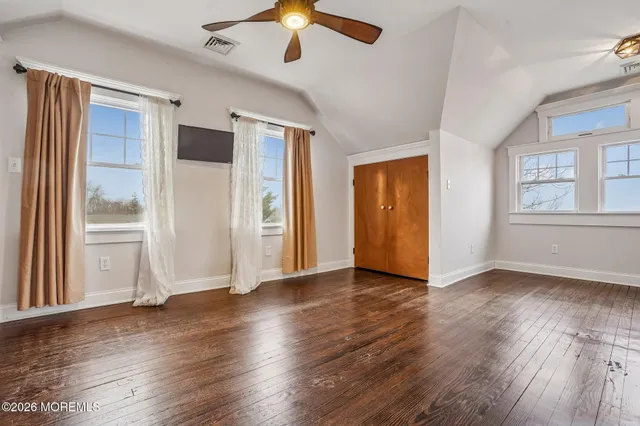 $3,600 | 108 Burlington Avenue, Leonardo, NJ 07737