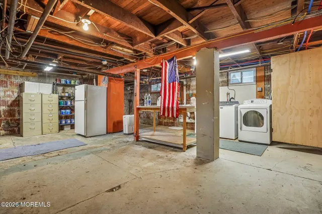 $3,600 | 108 Burlington Avenue, Leonardo, NJ 07737