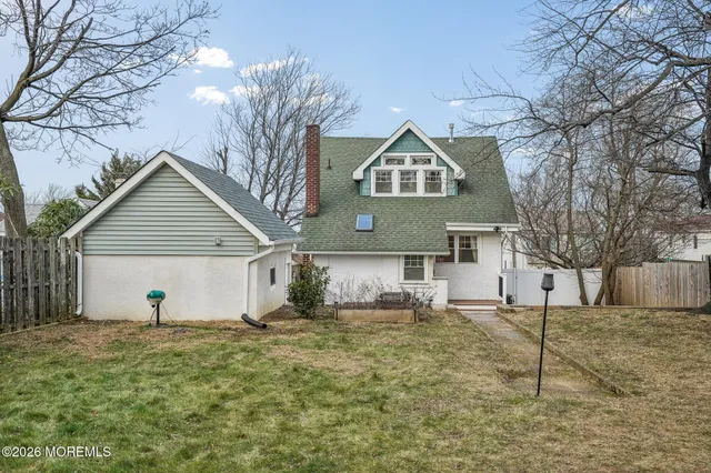 $3,600 | 108 Burlington Avenue, Leonardo, NJ 07737