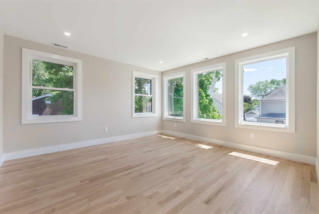 15 Foss Road, Unit A Framingham, MA 01702 - Photo 15 of 36