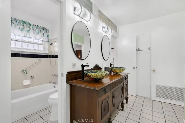 $819,000 | 20539 Enadia Way, Winnetka, CA 91306