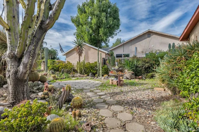 $819,000 | 20539 Enadia Way, Winnetka, CA 91306