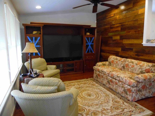 17059 Big Road Parksley, VA 23421 - Photo 2 of 32