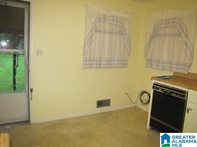 541 Orchid Road Birmingham, AL 35215 - Photo 6 of 19