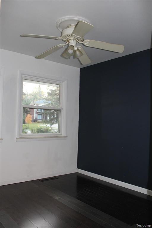 2705 Lahser Road Bloomfield Hills, MI 48304 - Photo 18 of 19