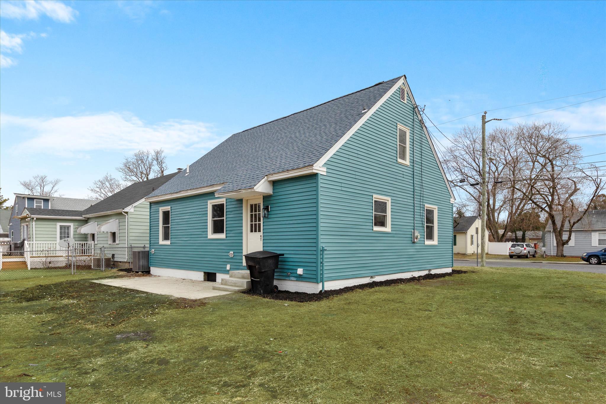 908 Spring Avenue Salisbury, MD 21804 - Photo 38 of 39 a view of a house with a yard