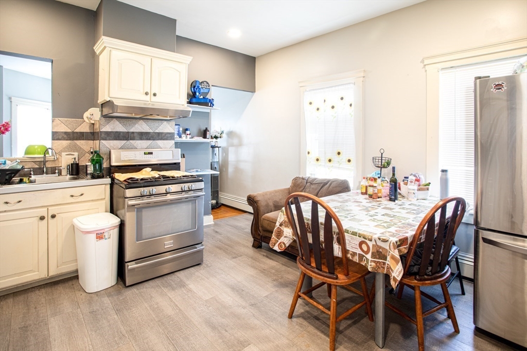 176 East Main Street Fall River, MA 02724 - Photo 12 of 29