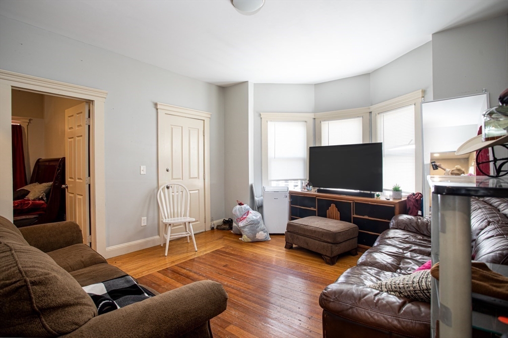 176 East Main Street Fall River, MA 02724 - Photo 15 of 29