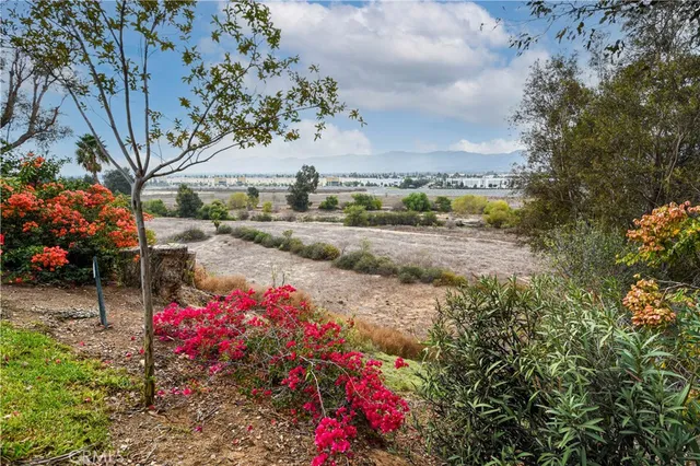 $840,000 | 871 Kevin, Corona, CA 92878