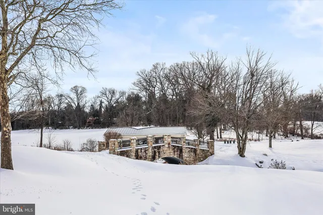 $299,900 | 1265 Elderslie Lane, York, PA 17403