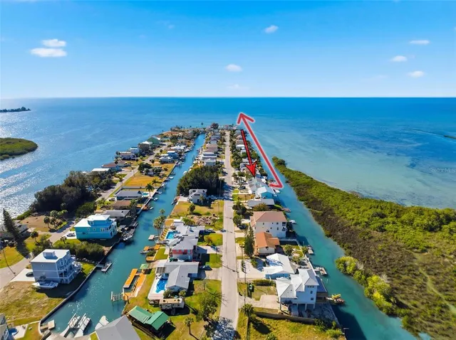 $449,999 | 6637 Driftwood Drive, Hudson, FL 34667