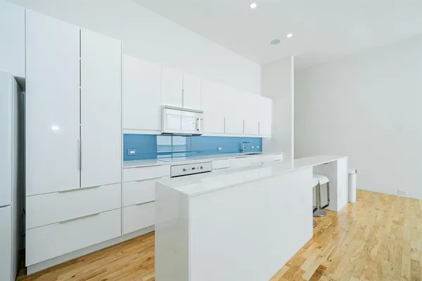 $2,995 | 2325 Rusk Place, Dallas, TX 75204