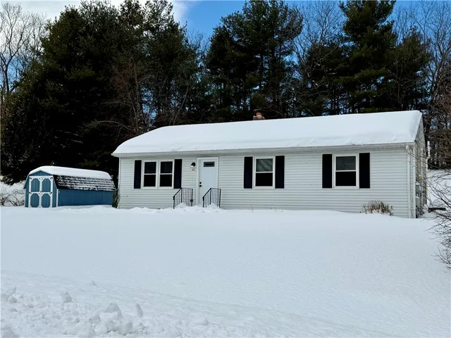 $329,000 | 30 Huntley Road, Killingly, CT 06241