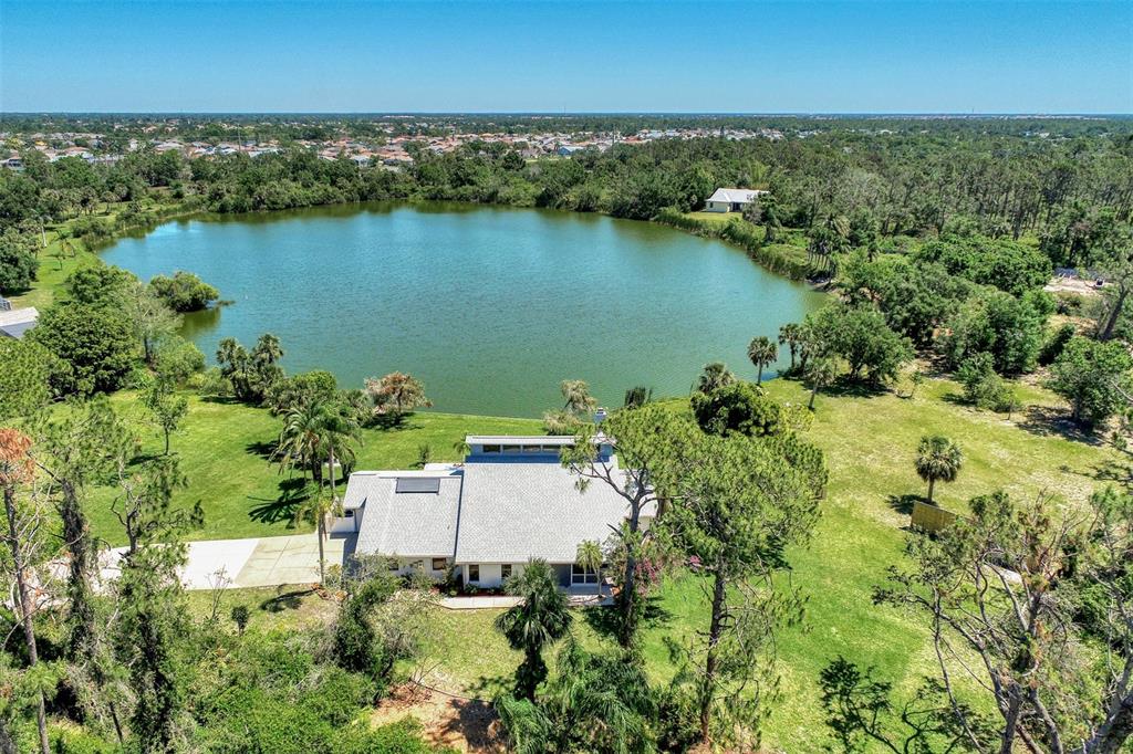 5885 Denison Drive Venice, FL 34293 - Photo 1 of 64