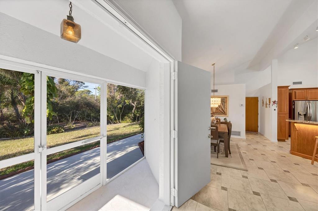 5885 Denison Drive Venice, FL 34293 - Photo 11 of 64