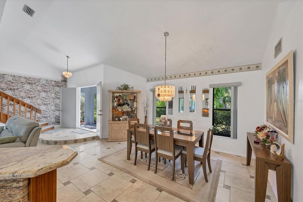 5885 Denison Drive Venice, FL 34293 - Photo 18 of 64