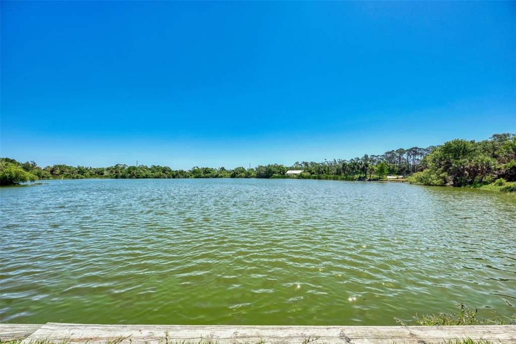 5885 Denison Drive Venice, FL 34293 - Photo 4 of 64