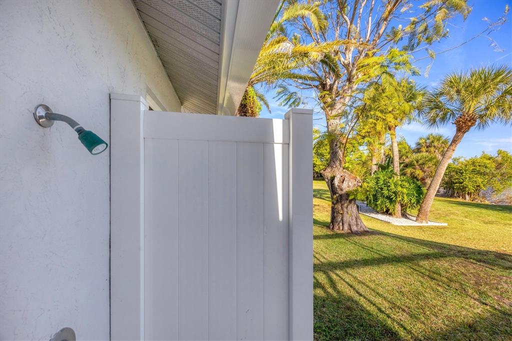 5885 Denison Drive Venice, FL 34293 - Photo 51 of 64