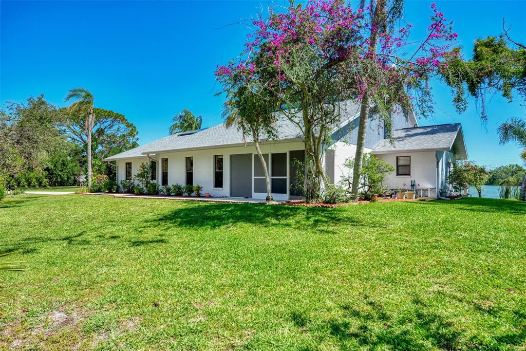 5885 Denison Drive Venice, FL 34293 - Photo 61 of 64