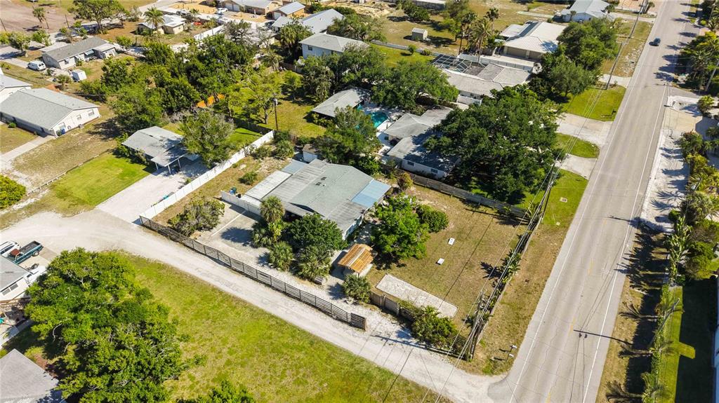 624 Bayshore Road Nokomis, FL 34275 - Photo 63 of 72