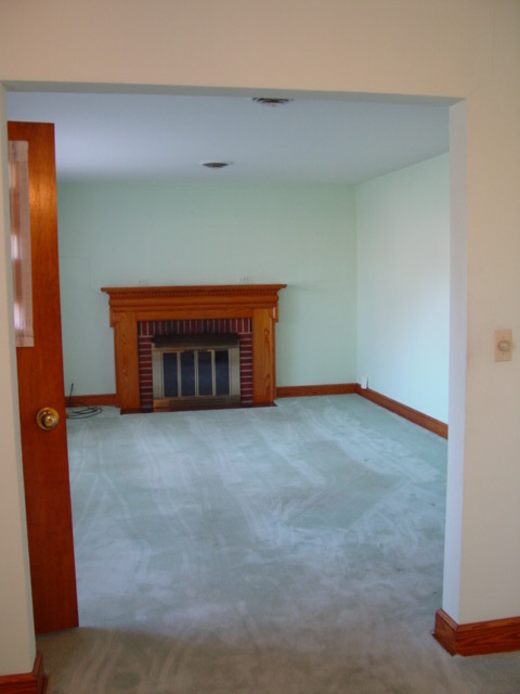 2361 Carlton Road Southwest Roanoke, VA 24015 - Photo 4 of 19 Photo 4