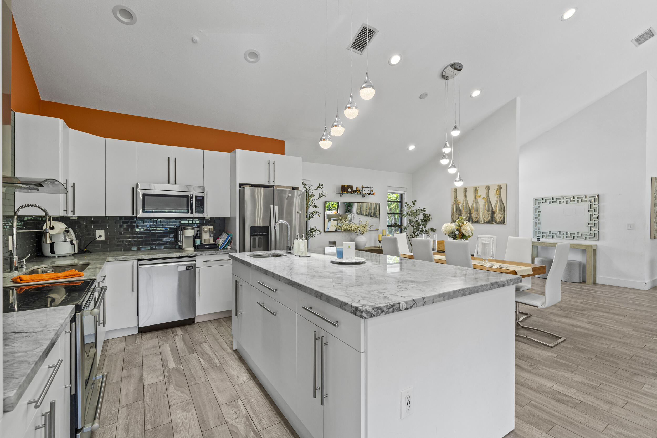 10718 Boca Woods Lane Boca Raton, FL 33428 - Photo 16 of 98 island with sink