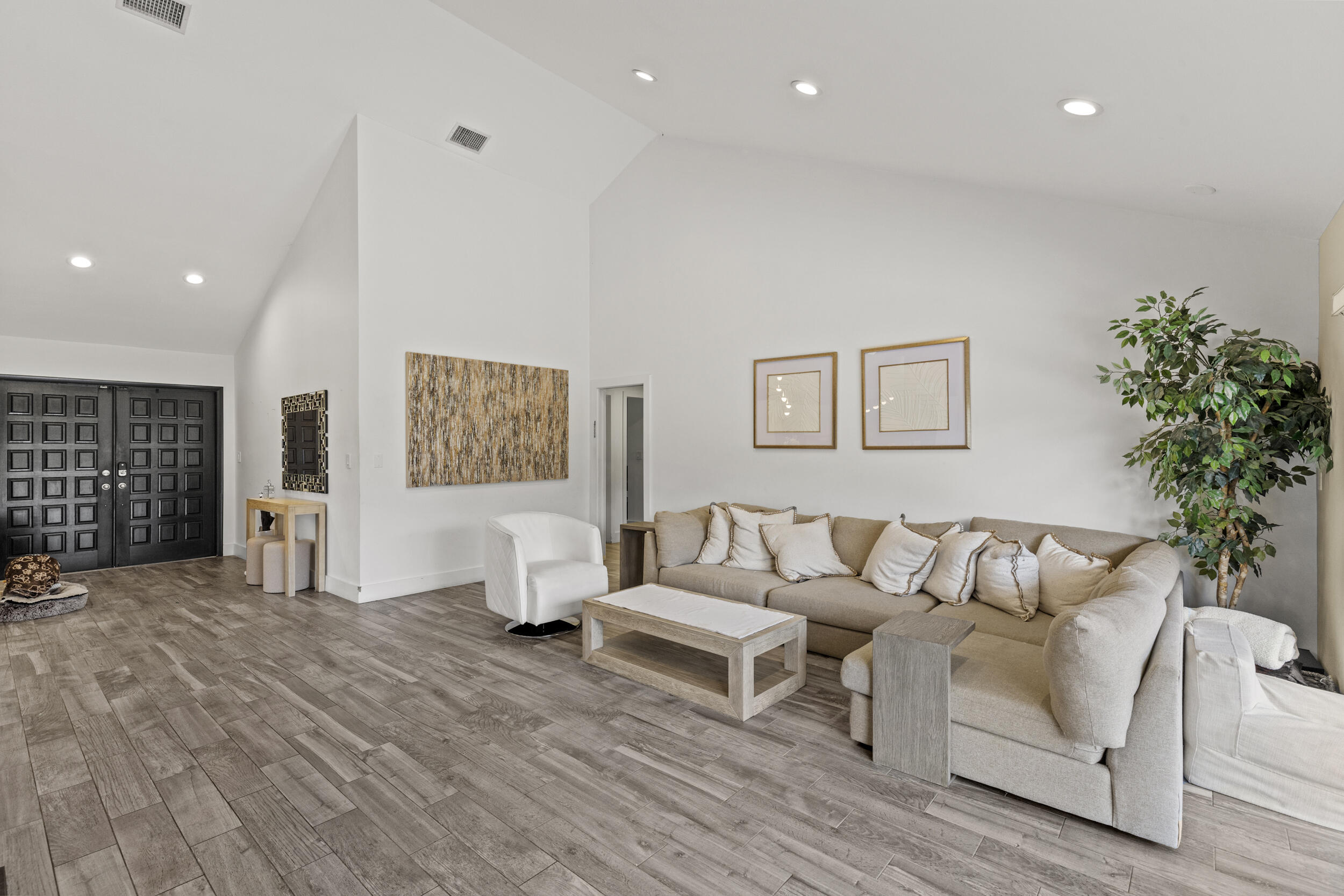 10718 Boca Woods Lane Boca Raton, FL 33428 - Photo 56 of 98 tile floors