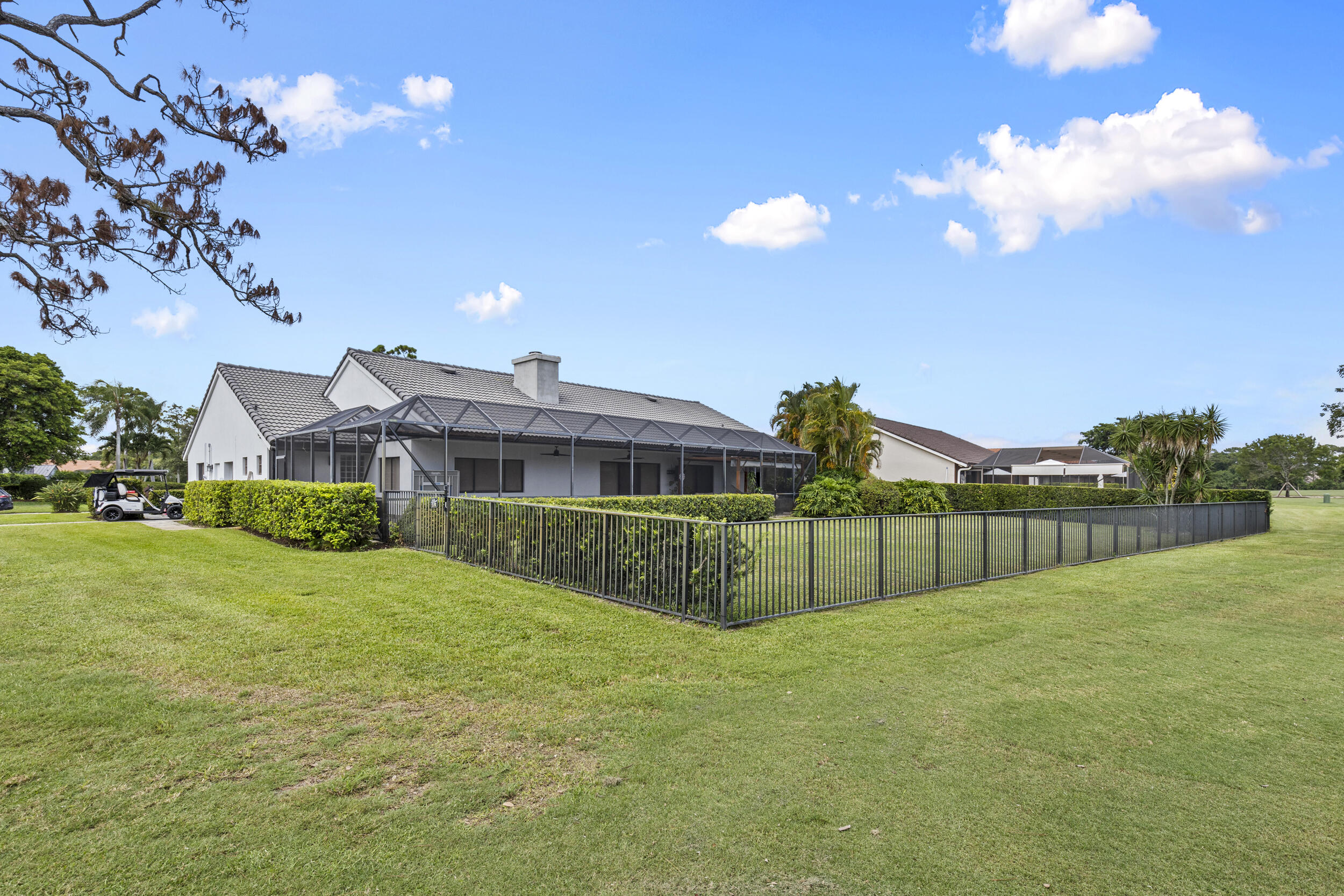 10718 Boca Woods Lane Boca Raton, FL 33428 - Photo 95 of 98 fenced yard