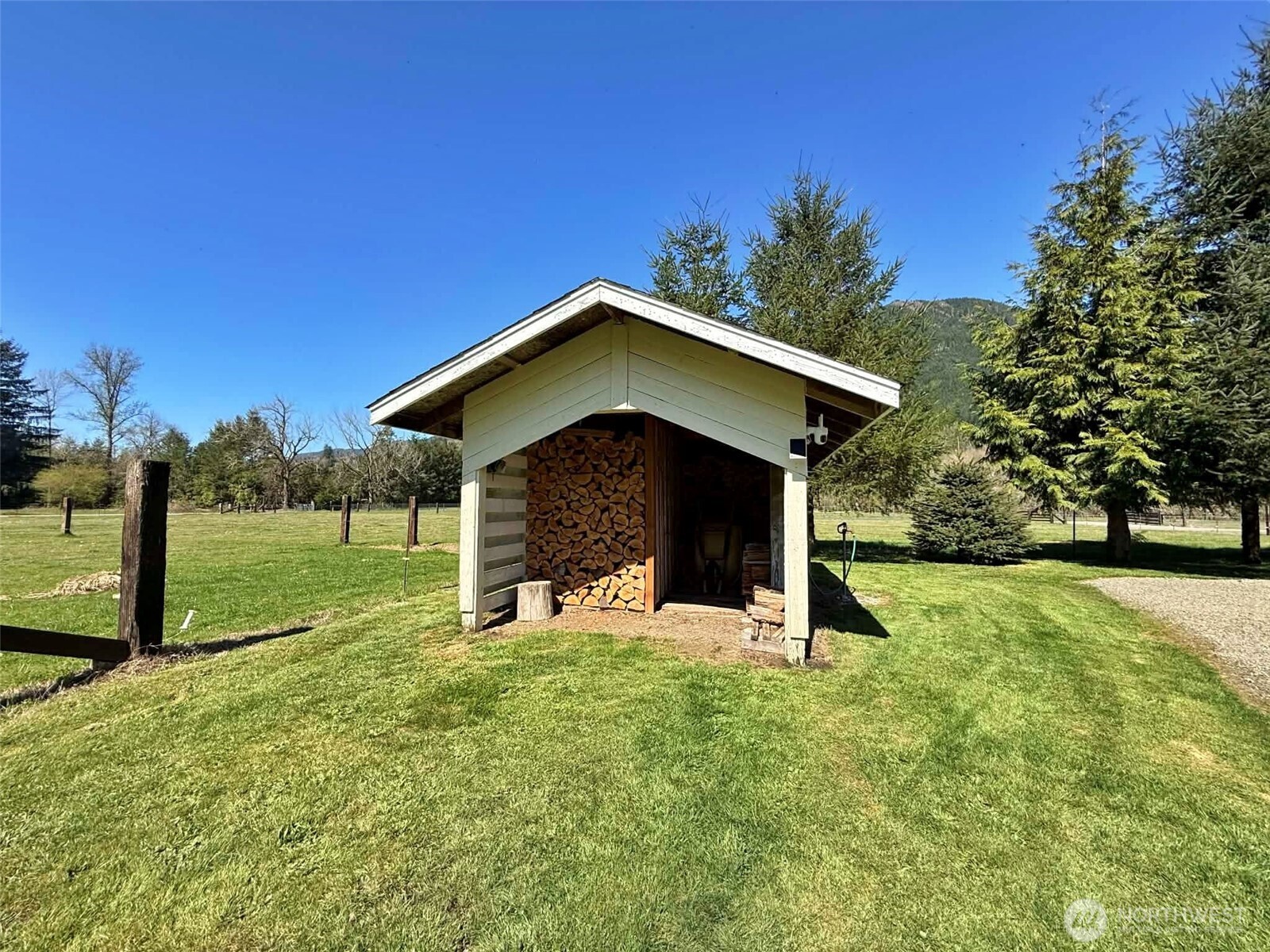240 Dodge Road Morton, WA 98356 - Photo 17 of 34 Gallery Image 17